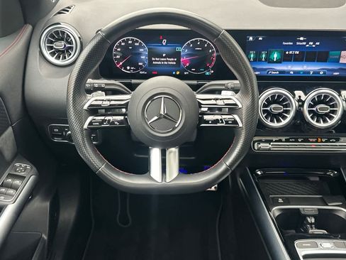 Certified 2025 Mercedes-Benz GLA 250 image 13