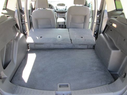 Used 2017 Ford Escape SE image 29