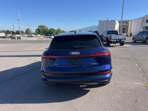Used 2021 Audi e-tron Premium w/ Convenience Plus Package AWD/4WD image 9