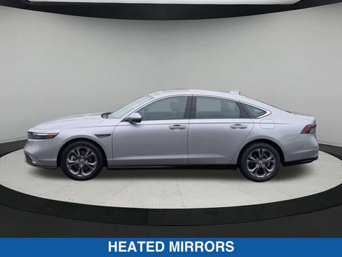 Used 2023 Honda Accord EX-L image 7
