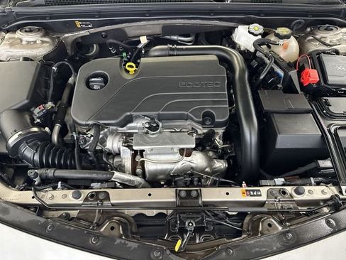Used 2024 Chevrolet Malibu LT FWD image 27
