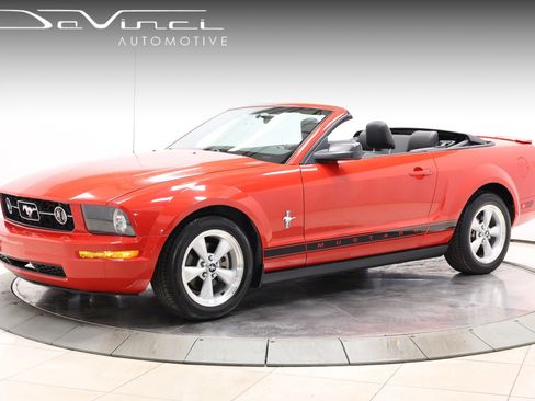 Used 2008 Ford Mustang Premium RWD image 1