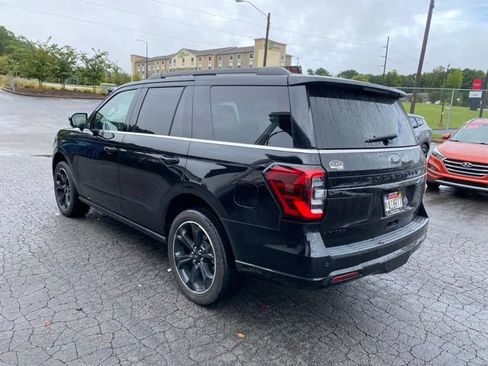 Used 2023 Ford Expedition Limited AWD/4WD image 6