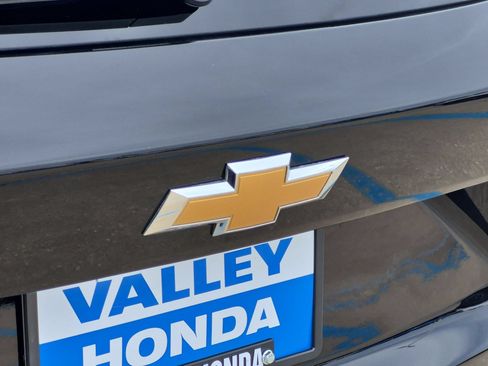 Used 2024 Chevrolet Trax LT FWD image 25