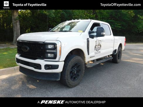 Used 2023 Ford F250 Lariat w/ Lariat Ultimate Package AWD/4WD image 1