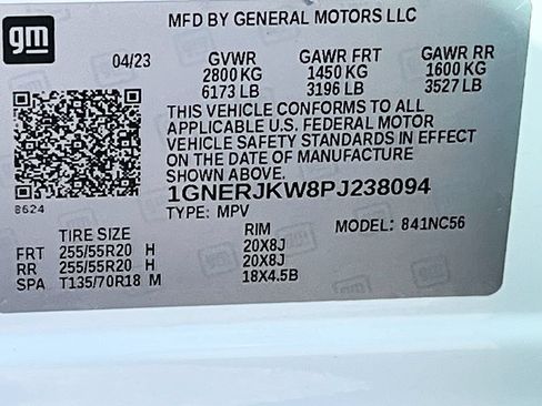 Used 2023 Chevrolet Traverse RS FWD image 34