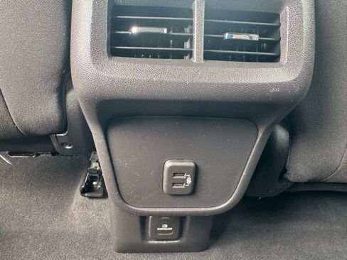 Used 2019 Chevrolet Equinox LT AWD/4WD image 31