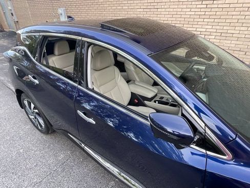 Used 2023 Nissan Murano SL w/ SL Moonroof Package AWD/4WD image 5