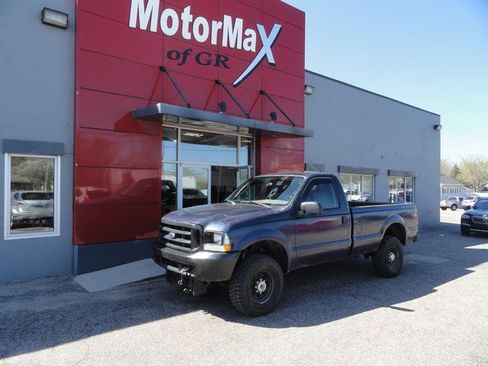 Used 2004 Ford F250 4x4 Regular Cab Super Duty image 1