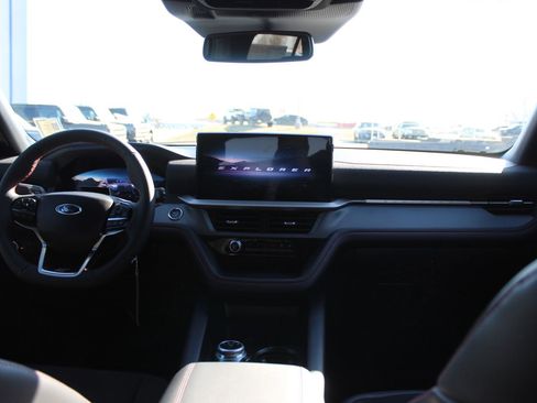 New 2026 Ford Explorer ST w/ Sun And Sound Package image 17