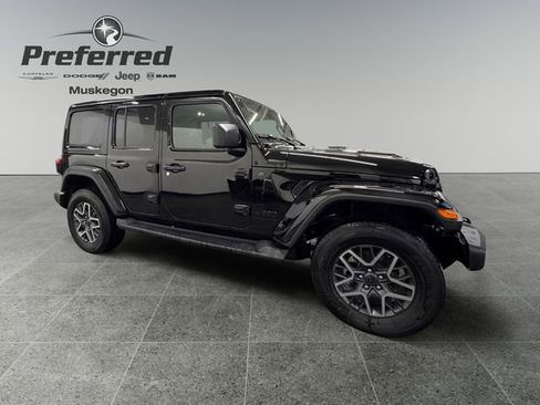 New 2026 Jeep Wrangler Sahara image 8