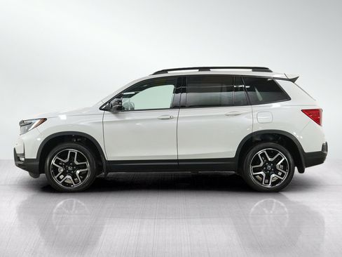 Used 2023 Honda Passport Elite image 2
