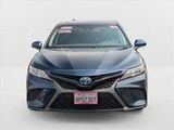 Used 2020 Toyota Camry SE image 2