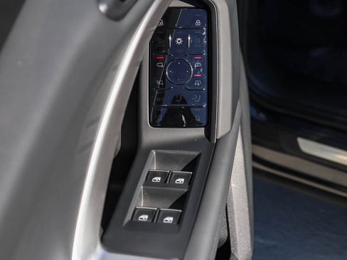 New 2025 Audi Q5 Premium image 26