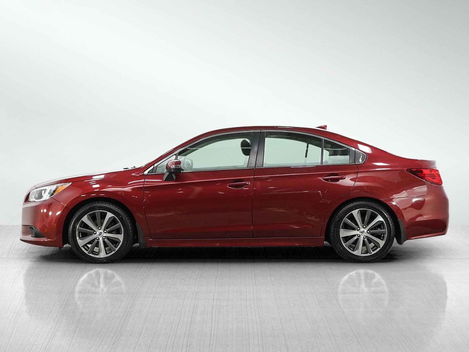 Used 2017 Subaru Legacy 2.5i Limited AWD/4WD image 2