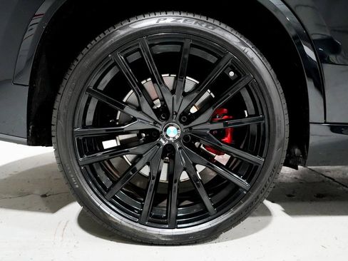Used 2025 BMW X5 M60i image 31