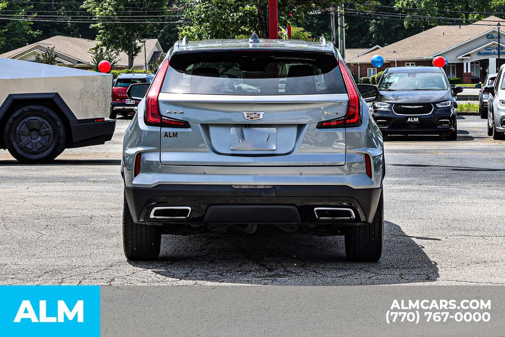 Used 2024 Cadillac XT4 Premium Luxury FWD image 11