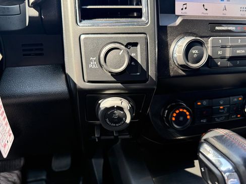 Used 2019 Ford F150 XLT w/ Equipment Group 302A Luxury image 20