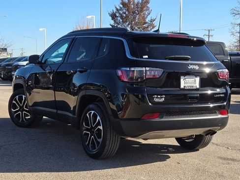 Used 2022 Jeep Compass Limited image 14