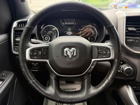 Used 2019 RAM 1500 Big Horn AWD/4WD image 15