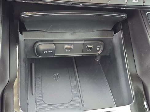 New 2025 Kia Telluride S image 29