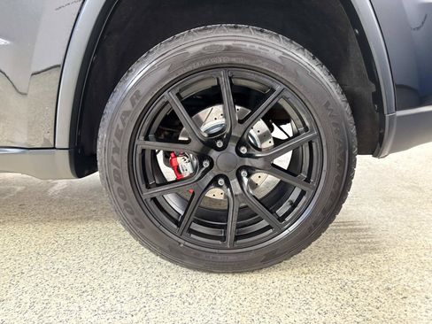 Used 2012 Jeep Grand Cherokee Altitude AWD/4WD image 9