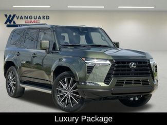 Used 2025 Lexus GX 550 w/ Accessory Package (2T) video 2