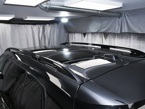 Used 2023 BMW X7 xDrive40i w/ M Sport Package image 92