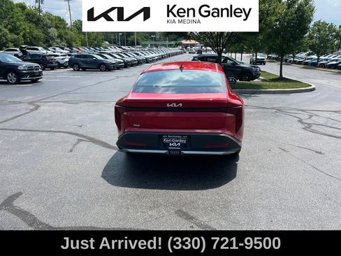 Certified 2025 Kia K4 FWD image 6