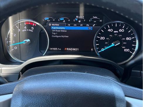 Used 2019 Ford F250 Lariat w/ Lariat Ultimate Package AWD/4WD image 13