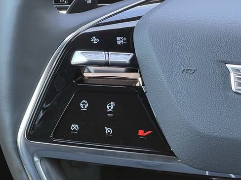 New 2026 Cadillac Vistiq Sport image 13