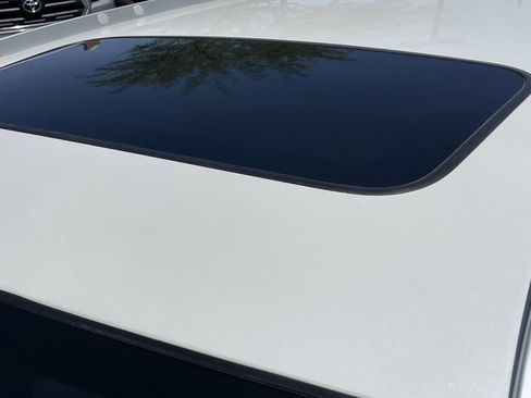 Used 2015 Honda CR-V Touring image 8