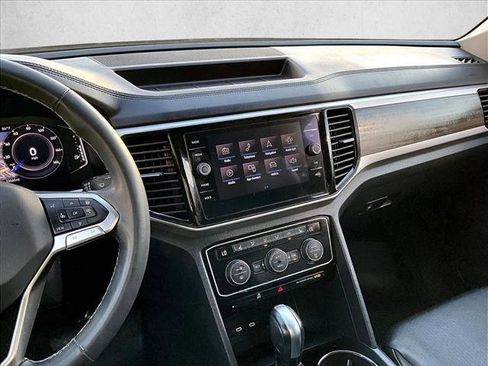 Used 2022 Volkswagen Atlas SEL image 8