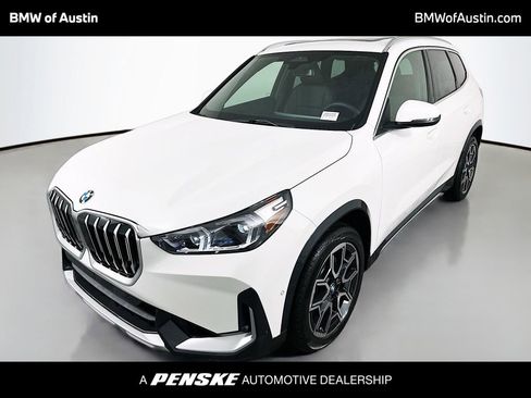 New 2026 BMW X1 xDrive28i w/ Convenience Package image 1