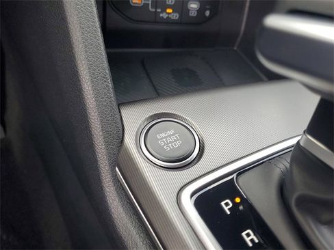 New 2026 Kia Sportage EX image 21