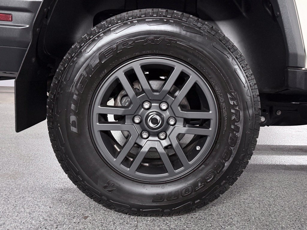 Used 2024 INEOS Grenadier Station Wagon AWD/4WD image 8