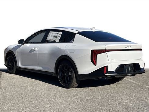 New 2025 Kia K4 GT-Line Turbo image 25