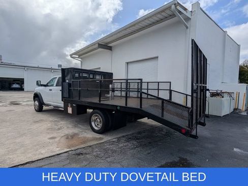 Used 2020 RAM 4500 Tradesman w/ Chrome Appearance Group RWD image 5