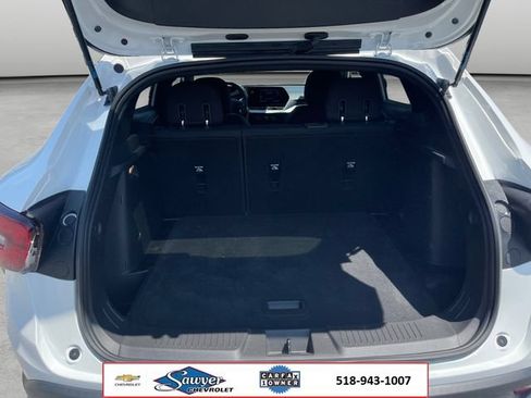 Certified 2024 Chevrolet Trax RS FWD image 24