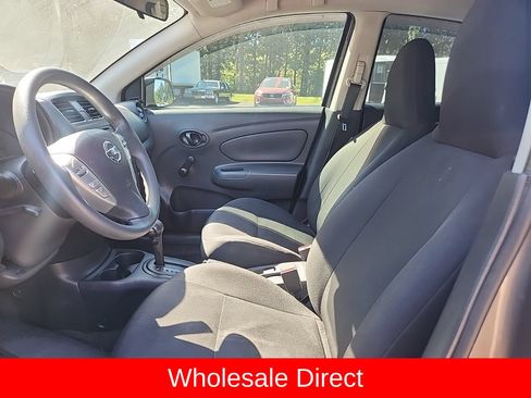Used 2015 Nissan Versa S Plus FWD image 9