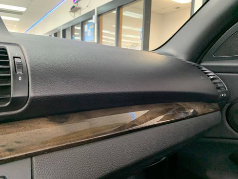 Used 2012 BMW 128i Convertible RWD image 19