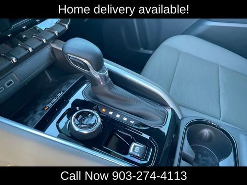 Used 2023 Chevrolet Colorado ZR2 w/ ZR2 Convenience Package III image 30