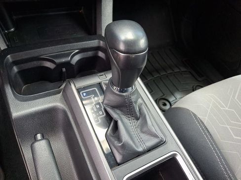 Used 2023 Toyota Tacoma TRD Off-Road AWD/4WD image 19