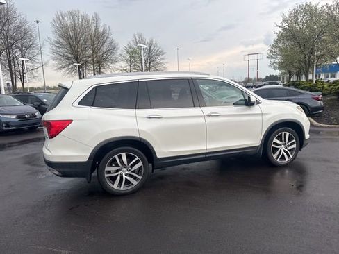 Used 2016 Honda Pilot Elite image 6