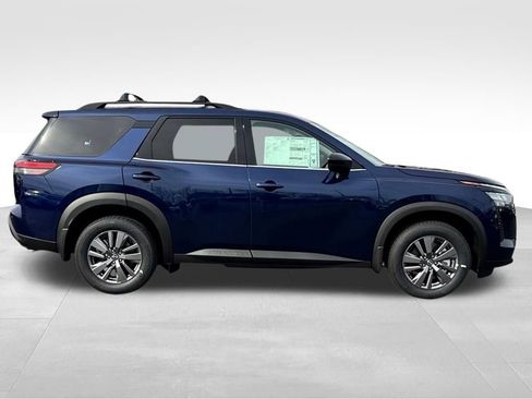 New 2026 Nissan Pathfinder SV w/ Cargo Package AWD/4WD image 6