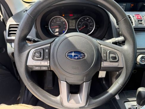 Used 2018 Subaru Forester 2.5i w/ Alloy Wheel Package image 23