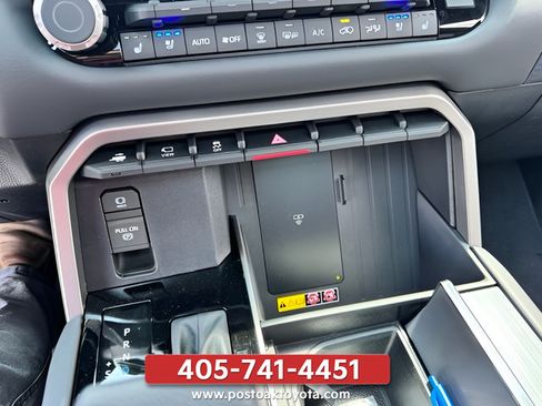 New 2026 Toyota Sequoia Platinum AWD/4WD image 19