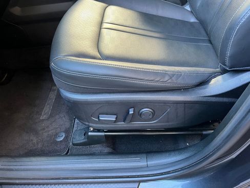 Used 2024 Kia Sorento S image 24