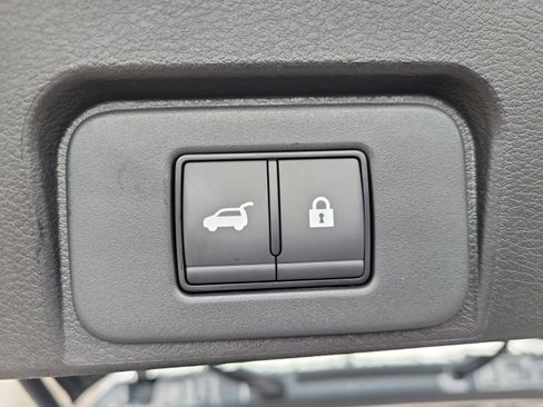 New 2026 Nissan Rogue SV w/ Cold Weather Package image 22