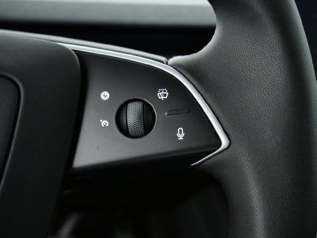 Used 2025 Tesla Model 3 RWD image 23